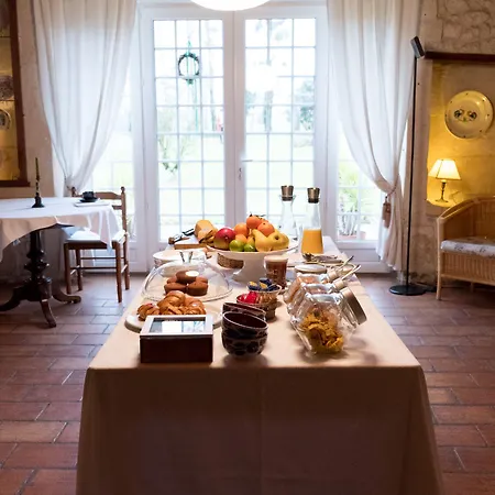 La Bribaudonniere فندق مبيت وإفطار Saint-Palais-de-Phiolin