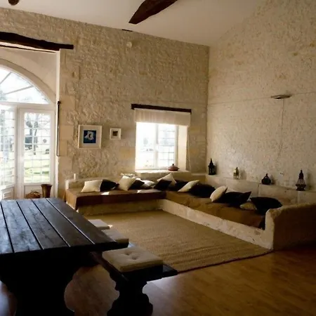 La Bribaudonniere فندق مبيت وإفطار 3*