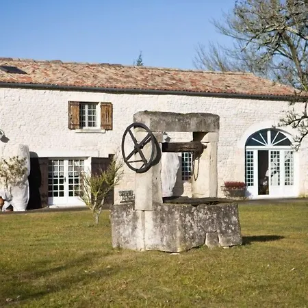 Bed & Breakfast La Bribaudonnière 3*