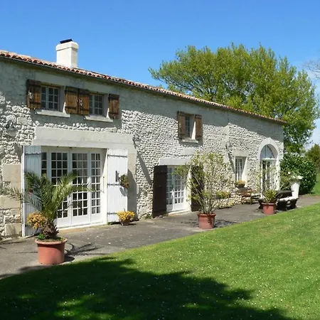 La Bribaudonniere 2*