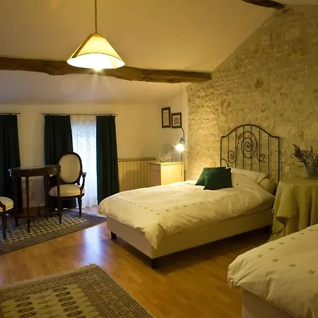 Bed & Breakfast La Bribaudonniere Saint-Palais-de-Phiolin