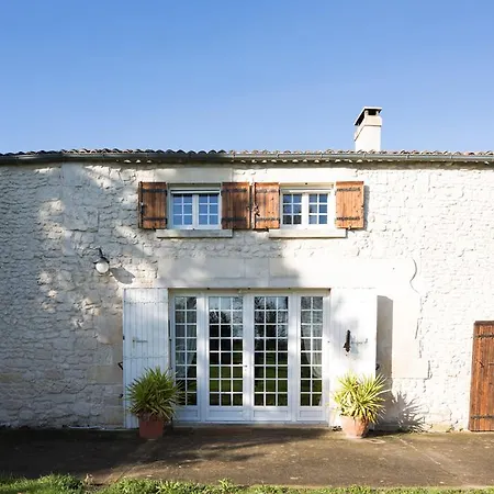 La Bribaudonniere Bed & Breakfast 2*