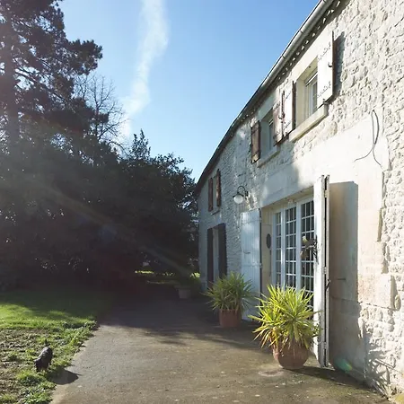 Bed & Breakfast La Bribaudonniere Saint-Palais-de-Phiolin