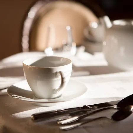 La Bribaudonniere 3*