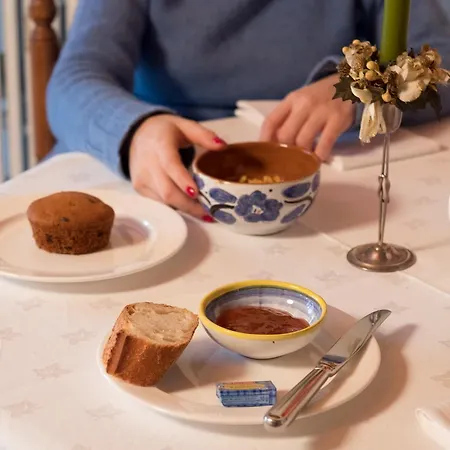 La Bribaudonniere Bed & Breakfast 2*